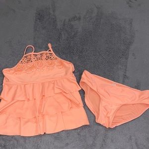 Two-piece bathing suit